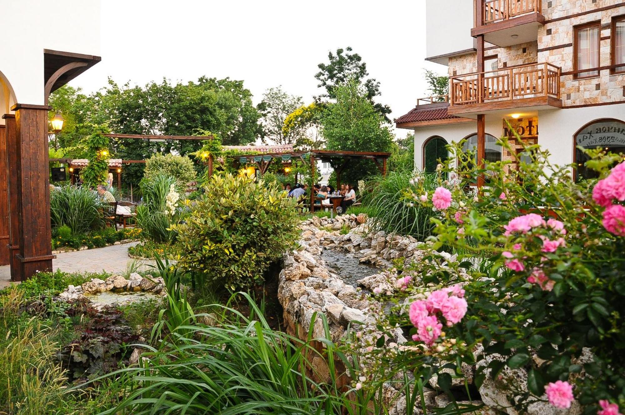 Hotel Hanat سينتس قسطنطين وهيلينا المظهر الخارجي الصورة